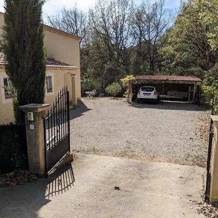 Βίλα Calme Avec Piscine A